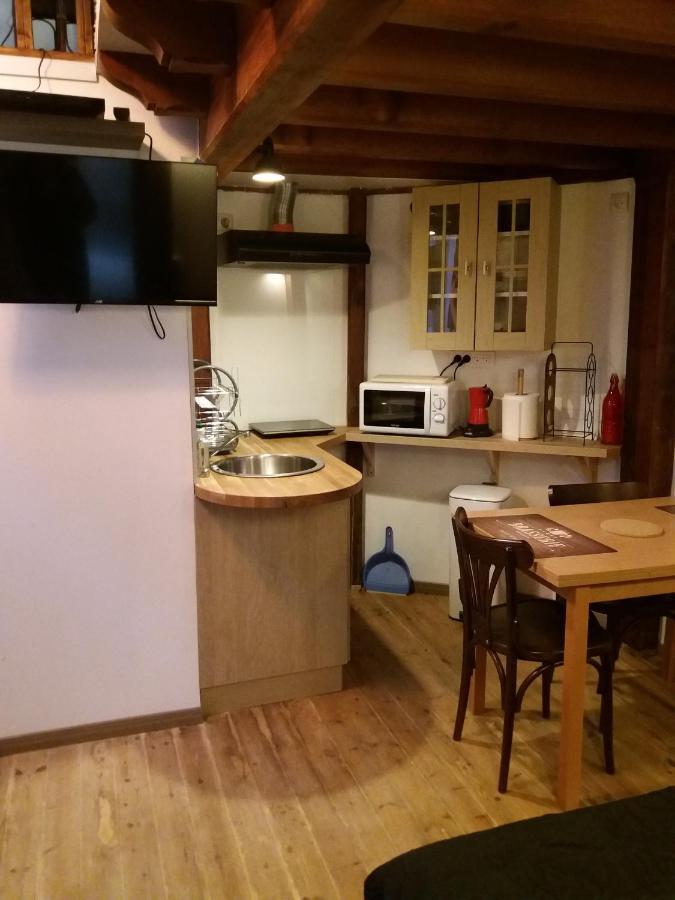 Studio La Nuit Au Coeur De Ville ลิโมว์ ภายนอก รูปภาพ
